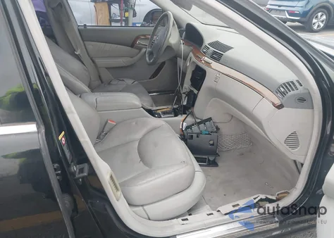 2005 Mercedes-Benz S 500 from USA, damaged, VIN WDBNG75J65A441952